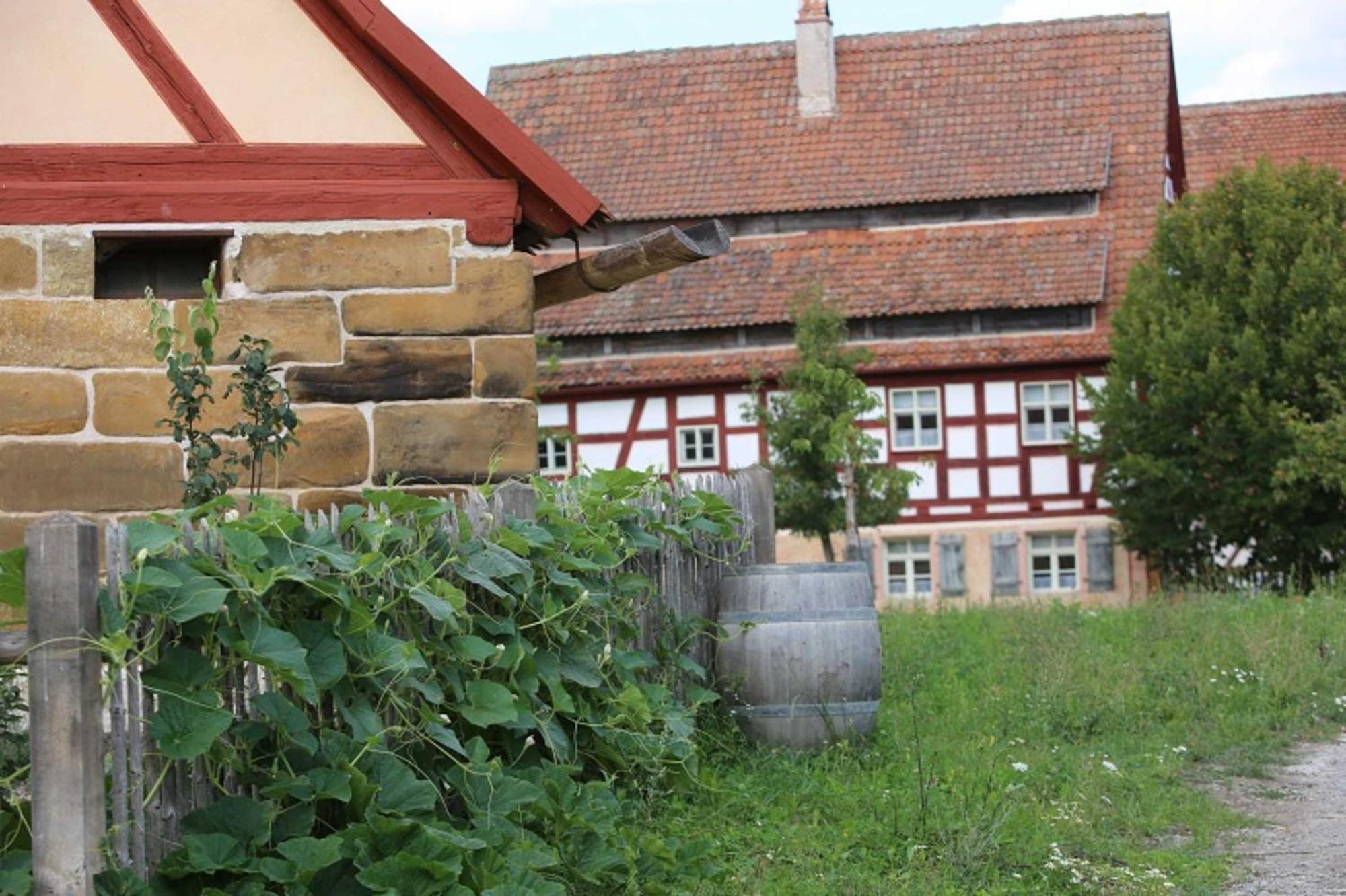 Hotel Garni Goldene Traube Bad Windsheim Extérieur photo